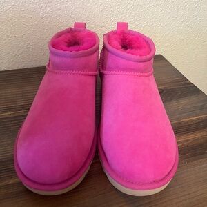 Brand new UGG ultra mini pink boots